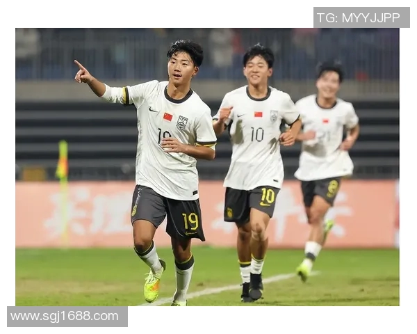 连云港足球明星的崛起与发展之路:从地方小将到国家队的希望之星