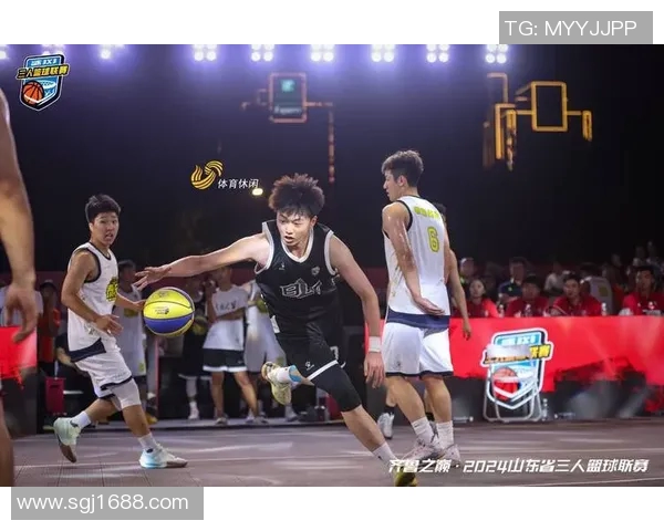 明星篮球全场盛宴明星球员齐聚展现激情与实力的精彩对决